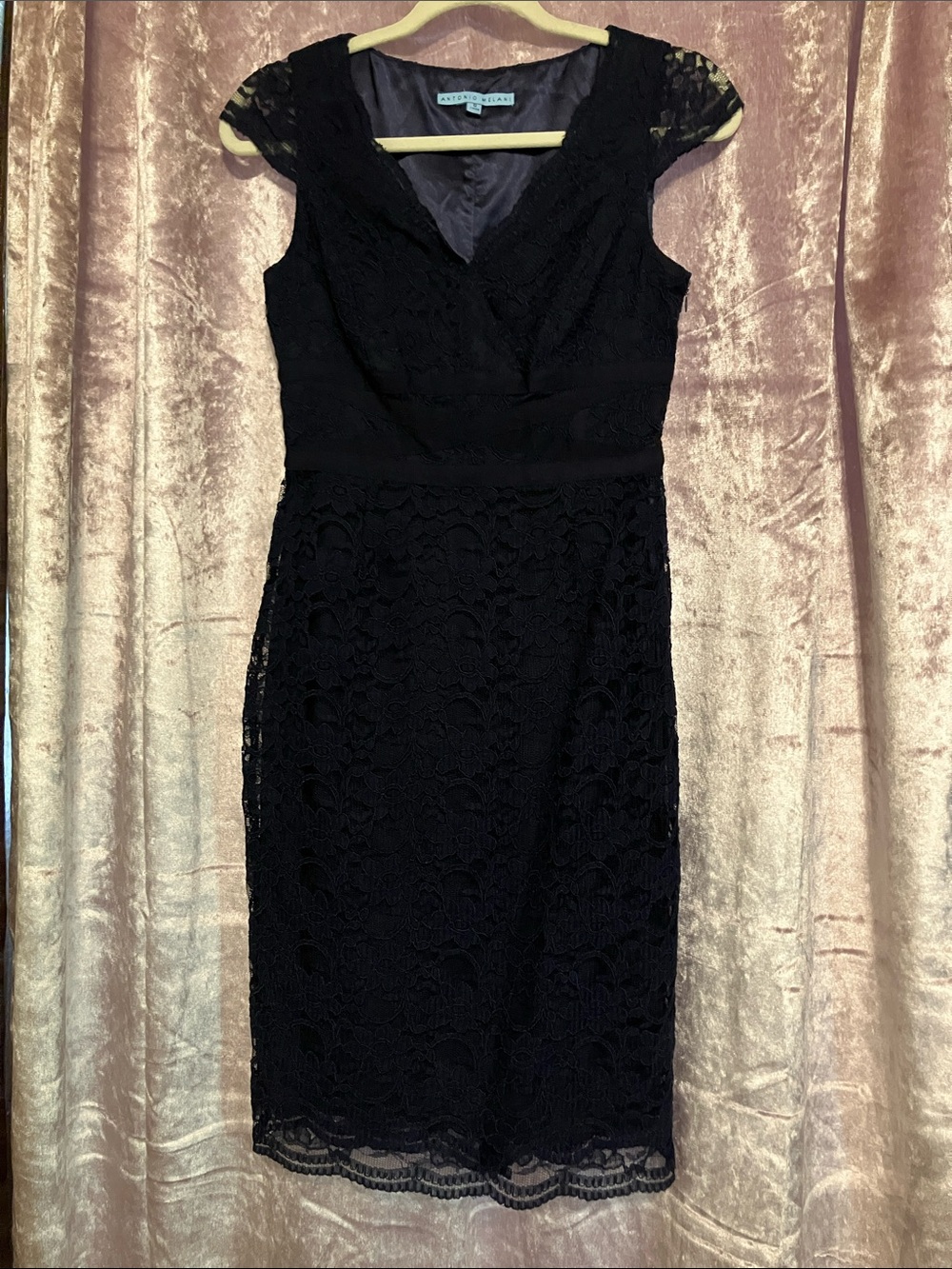 ANTONIO MELANI Black Lace Cap-Sleeve V-Neck Midi Dress